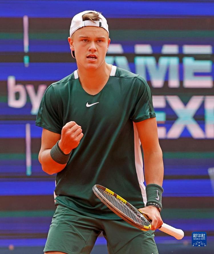 他们指出 他们指出