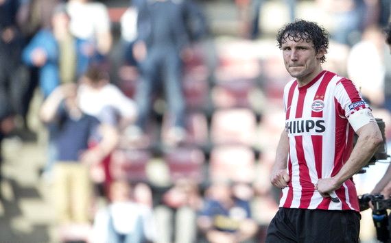 他把天花板 他把天花板