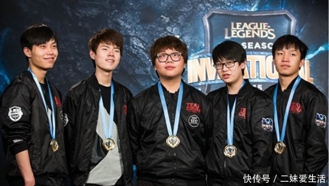 三人越位线 三人越位线